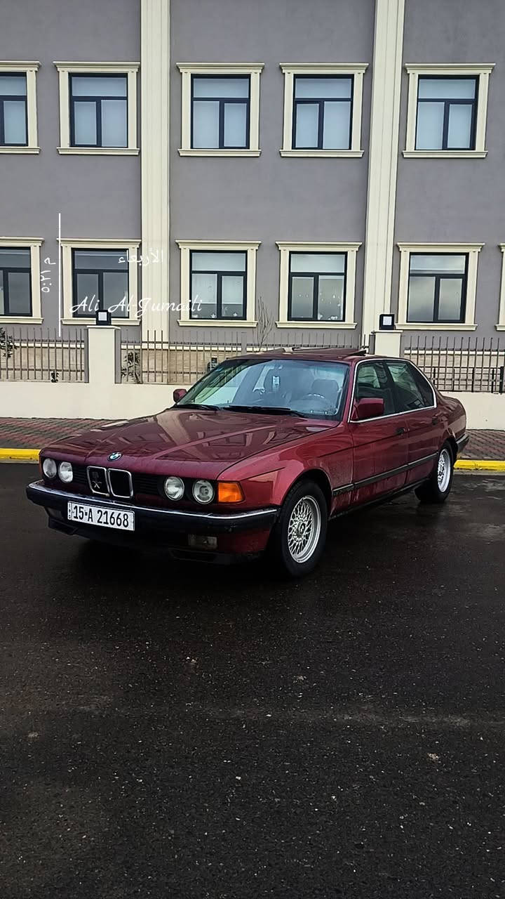 BMW 1993/730
السياره جديده ودخول جديد.. 
داخله للعراق 2009.. 
3قطع صبغ.. 
فول مواصفات.. 
دبل يرباك.. 
دبل جكمجه.. 
5بردات. فتحه.. 
تلفون.. 
كراسي جلد.. 
تخم تاير.. 
رقم انبار.. 
السعر 90وبي مجال.. 
مكان.. السياره.. اربيل: 

***********
