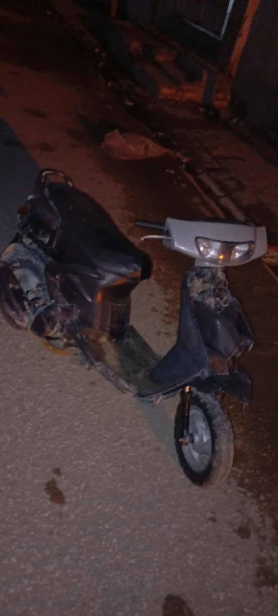 سلام عليكم دراجه فراشه للبيع نضيفه وحلوه غراض كله جديد على ايدي شده بوشه جديد بستم جديد كوار جديد كهربايات  كلها شغال بس خلي باتري وشغل كفرات بس الي موجود باقي ماعندي ضايع دراجه حالين ماتشتغل زنجيل مال مكينه  مكطوع خلي زنجيل وشغل السعر 225وبيها مجال حك الجايه العنوان كوفه شارع معمل خلف جامع الخزاعل تواصل رقم الهاتف واتساب فقط /***********/ ابيعك ما تشتغل
