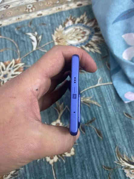 السلام عليكم 
للبيع جهاز انفينكس 50S (5G) نظافة 100٪ 
بطارية 100 
مشحون 12 مرة 
قبل 20 يوم اخذته طك كارتونة 
السعر 225 الف للاستفسار الاتصال 
*********** او المراسلة متوفر
