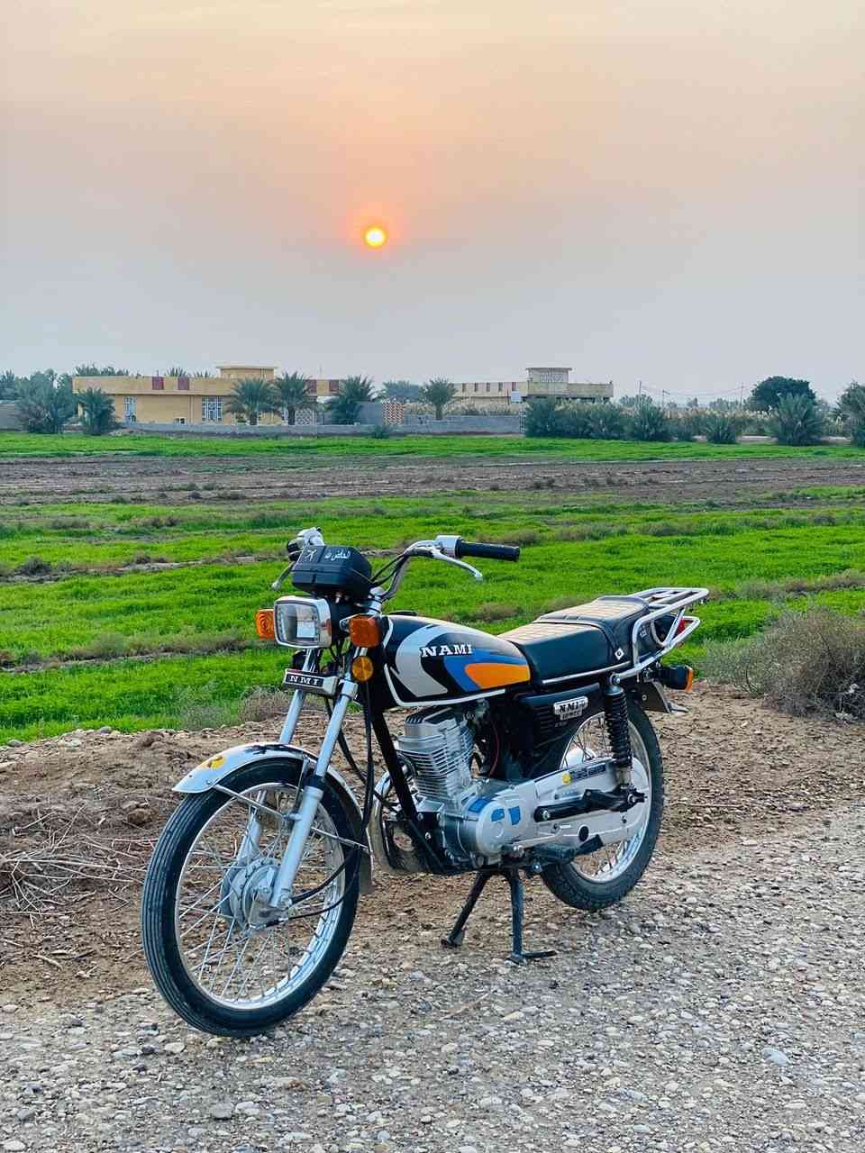 غير متواجد على الفيس فقط على الرقم 
***********
دراجه اربعه كير شاصي 11 اوراق اصوليه كامله 
تعمير 25 دراجه خير من الله كولشي مناقصها بس محتاج واريد ابيع لاكثر والا اقل تجي وتشوفها بعينك مكاني واسط كوت
