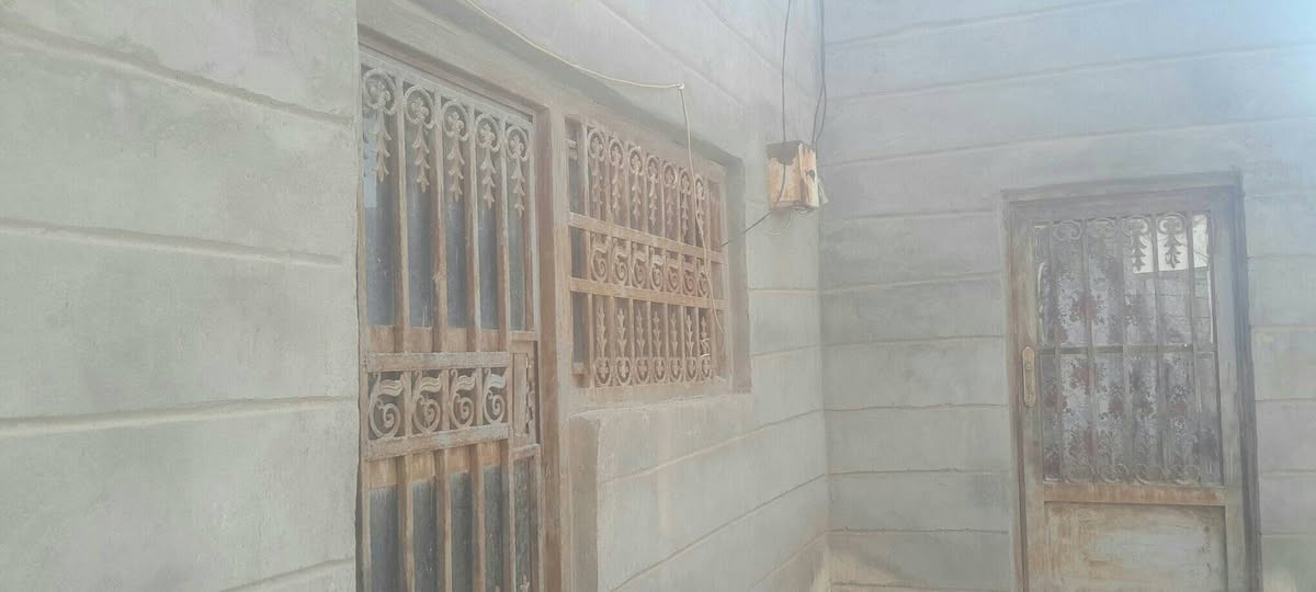 يتوفر لدينا دار للبيع طابو زراعي مساحه (250) متر بناء طابق واحد ٣ غرف نوم +استقال وصاله ومطبخ  العنوان حي الزيتون موقع مميز
  الاستفسار اكثر اتصال ع الارقام التالية
📞‏‪***********
⭐
📍الديوانية حي زيتون
✅
