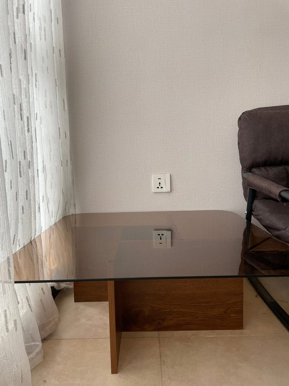 ملحق مستخدم ٦٠
ميز مراية ٦٠
ميز مكتبي زحاجي ٦٥
ميز بلازما خشبي ٦٠
مايكرويڤ مستخدم  ٨٠
عنوان الاثاث الفلوجة حي العسكري


**إذا كنت صاحب هذا الإعلان وتريد حذفه لأي سبب، رجاءا أرسل رسالة إلى الدعم الفني**