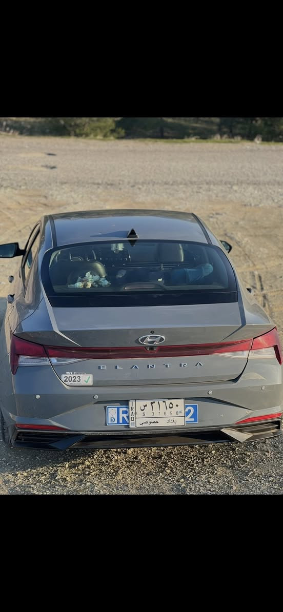 السلام عليكم النترا 2021باسمي  حادث بنيد وارد أمريكي مواصفات السيارة معروفة ماشية 71رايدة 150رقم التيلفون ***********
