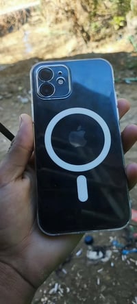 ايفون 12 • شاشة اصليه • بطارية ٨٤