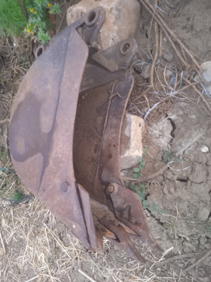 سلام عليكم كاين ڨودي صغير للبيع المهتم يتصل 0784401085


**إذا كنت صاحب هذا الإعلان وتريد حذفه لأي سبب، رجاءا أرسل رسالة إلى الدعم الفني**