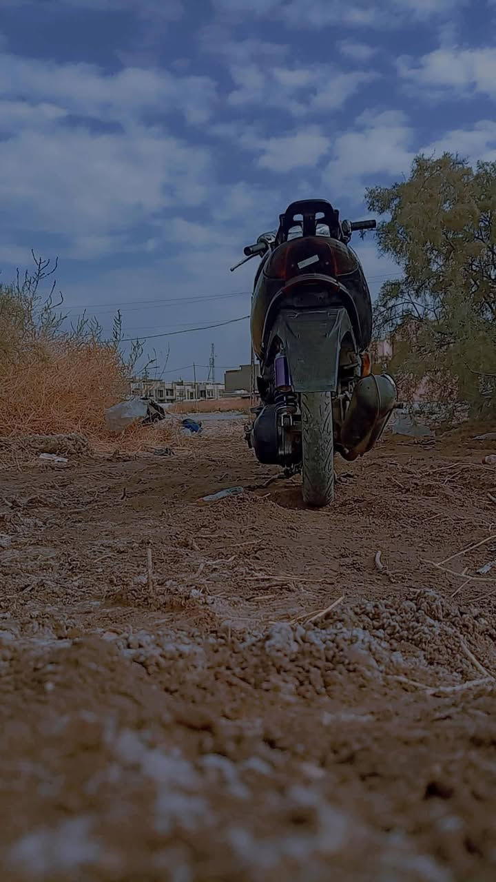 السلام عليكم دراجه عصفوريه للبيع شغاله كامله كهربايات كلهه شغاله بس السلف ما يشتغل السعر 150
قفل🔒 المكان بغداد البياع منطقة المعالف الستفسار***********
