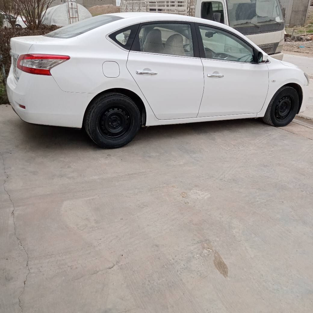 بێ بۆیاخ بێ تعدیل مۆدێل 2016 سەنەوی و رقم جدید دفتر بەنزین هەیە ***********
*********** كركوك, العراق
