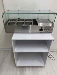 براد مقبلات • ايطالي • مستعمل ٣ أيام