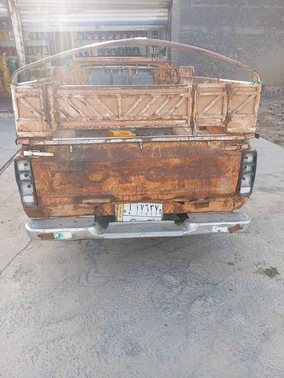 سلام عليكم بيكم موديل 85 سنويه لل29 مداور مباشر مكينه وكير وحداده وتخم تاير جدد سعرها 20 وبيها مجال مكان ناصرية مركز للاتصال *********** ملاحضه مكلف بالنشر اتصل ع رقم
