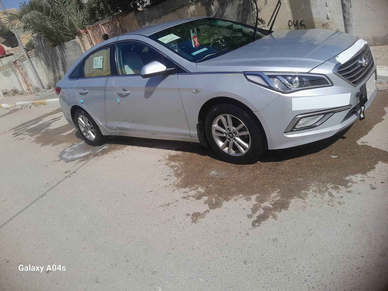 سوناته 2017 رقم نجف سنويه 28 جديده  تبريد ثلج كارتون غاز بلادي شغل باجات مكينه 2000 كشنات جلد حساسات خلفيه تحكم ستيرن مرآيات شفط السيارة مكان سياره  السماوه السعر 52 وبيه مجال الشراي ينتصل ***********
