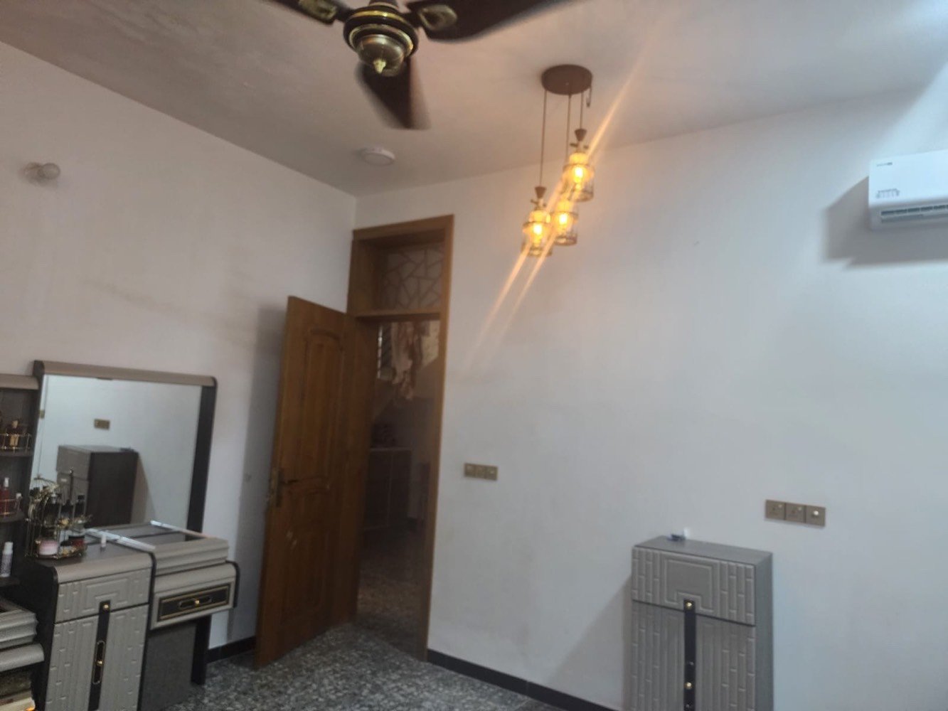 كربلاء شارع الشبانات مساحه 185

سند 25 سعره 135  طابق واحد بيت جديد رقم استفسار ***********