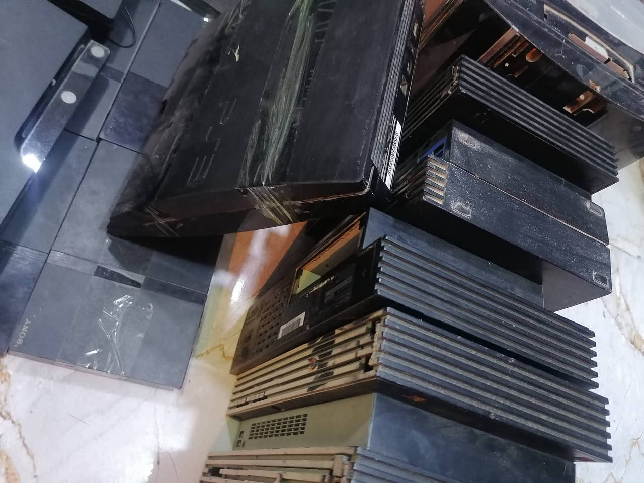 بلي 2 سلم العدد 9 شغلات 3 والباقي فحم
بلي 2 فات العدد 5 شغل 1 وباقي فحم
بلي 3 سلم 2 فحم  واحد ميعرض وثاني يفصل احمر
بلي 3 فات عدد 4 فحم يفصل 
 توصيل متوفر داخل النجف خارج النجف  
ابيع شلعه


**إذا كنت صاحب هذا الإعلان وتريد حذفه لأي سبب، رجاءا أرسل رسالة إلى الدعم الفني**