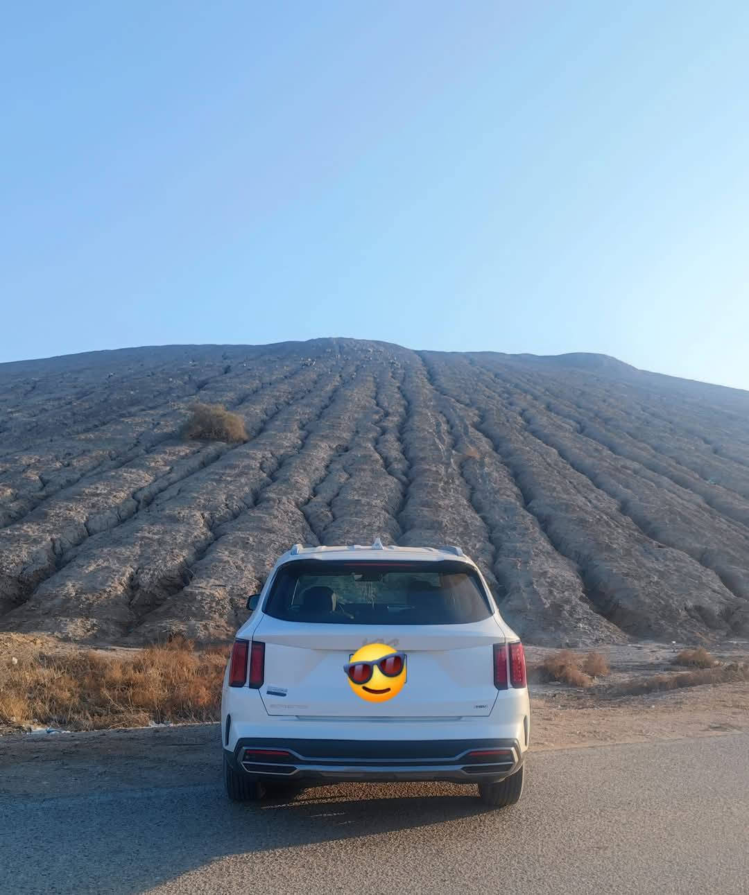 سورنتو هايبرد 2023 امريكي فول مواصفات
بدون اي قطعة صبغ
فول مواصفات كاميرات حساسات رادارات 
كشنات جلد و كهرباء و تدفئة 
انارات ترحيب باليدات
ماشية 16 الف ميل فقط 
محركين بنزين 4 سلندر و محرك كهرباء 
اقتصاد مو طبيعي بالوقد 
تفويلة تمشيك 1000 كيلومتر 
تفويلة وحدة تكفيك شهر كامل 
رقم بغداد مشروع وطني  باسمي تحويل ثاني يوم و بجميع المحافظات
حادث بنيد سطحي فقط و مبدل ببنيد خليجي ابيض نفس اللون و الدعامية خليجية لون ابيض و بجم خليجي بالكامل
السعر 
للتواصل ***********
