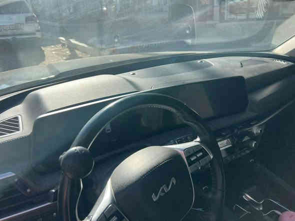 سلام عليكم كيا تلورايد موديل 2023 محرك 6 سلندر 7 راكبوراد امريكي حادثها دعاميه ونص تكمه ومصبوغات فول مواصفات  للاخير محرك كير صدر تبريد مكفول عارضها 240 $مكانها بغداد ساحه ميسلون
*********** بغداد
