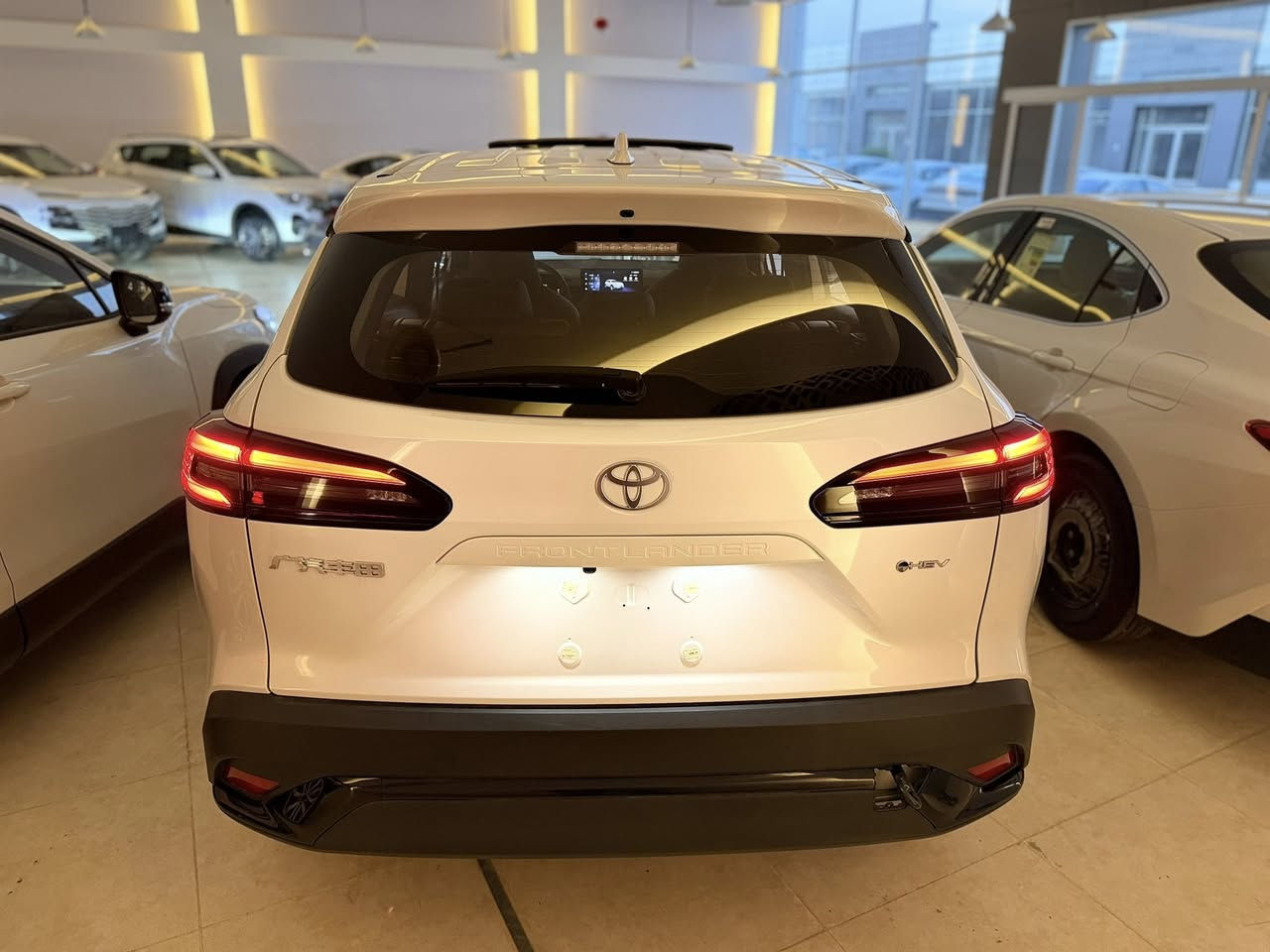Toyota Frontlander الشكل الجديد تبريد مركزي
Km:0
***********
العنوان: السليمانية كوردستان موتورز شركة برزاي دابان
