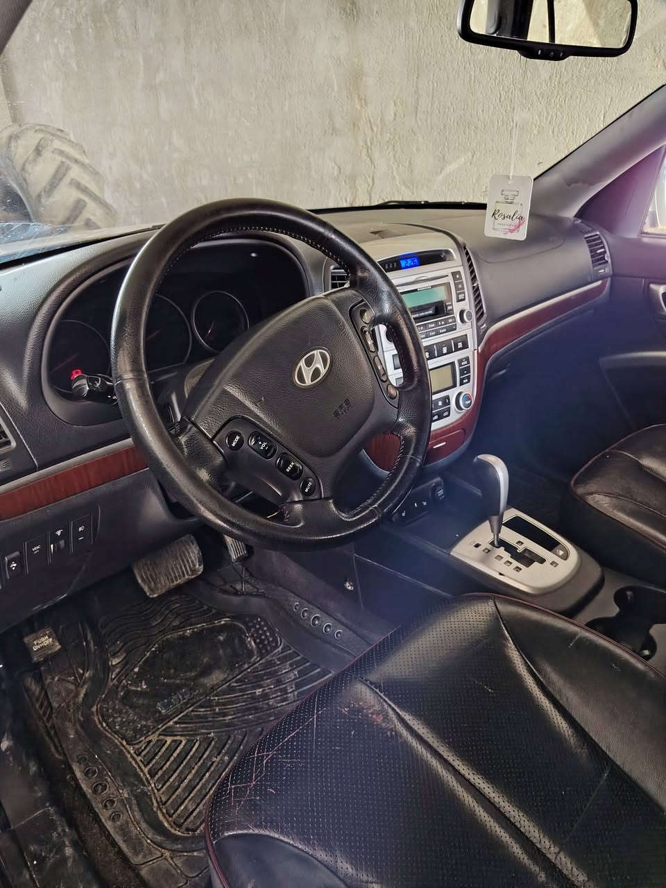 سلام عليكم سنتافي ٢٠٠٧ كاز للبيع ٥٠ وبيها مجال العنوان كربلاء ***********
