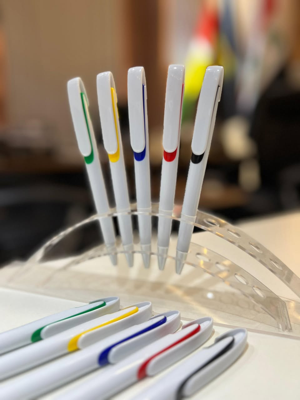 ️ هرمز ينسد 🧐💰 الضرائب تصعد 🧐

ويا الآفاق لا تاكل هم!
إحنا عكس الناس…
هم يصعدون وإحنا ننزل بالأسعار 🔻

⸻

✨ أقلام بلاستك خاصة للطباعة
🎨 متوفرة بعدة ألوان
⭐ كواليتي خيالي وجودة عالية

💵 السعر فقط: 110,000 دينار

📦 الكمية: 1000 قلم
🚚 التوصيل مجاني إلى كافة أنحاء العراق

🔥 ولأصحاب الجملة أسعار خاصة

⚠️ الكمية محدودة
ممكن إذا تتأخر ما تحصل!

⸻

📞 للاستفسار وطلب الكمية:
***********
***********
📲 واتساب متوفر
