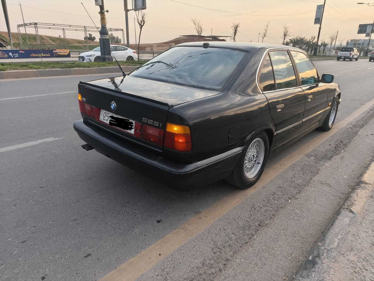 السلام عليكم
للبيع موديل 91 محرك كبس
محرك وكير شرط 
شرط التحويل
السعر 57 وبيها مجال 
اتصل ***********
واتساب ***********
