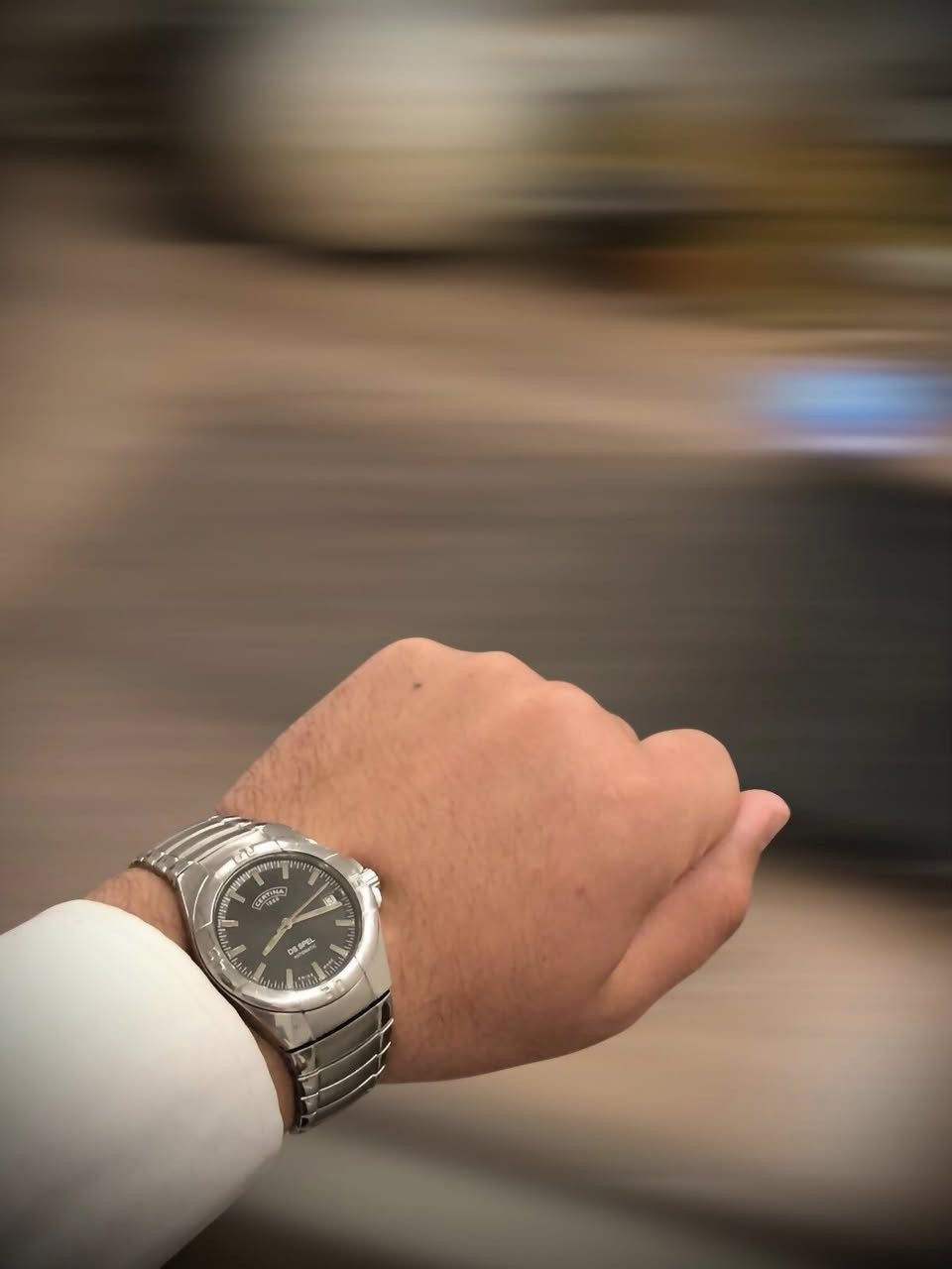 سيرتينا اوتوماتيك سويسري اصلي 🇨🇭🇨🇭🇨🇭
جديدة ونظيفة جدا // منفذ تأريخ يومي // موديل دي اس سبيل (DS spel) //مقاومة للماء بعمق 100 متر // السعر خاص رجائاا // يتوفر توصيل لكل المحافظات


**إذا كنت صاحب هذا الإعلان وتريد حذفه لأي سبب، رجاءا أرسل رسالة إلى الدعم الفني**