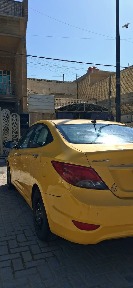 السلام وعليكم
🚗 هيونداي أكسنت 2015 (وارد أمريكي) للبيع
​المواصفات والخصائص:
​المحرك: 1600 GDI (مكفول، لغد وكور مضمونة).
​التبريد: منظومة تبريد كاملة جديدة (ثلج).
​الإطارات: تخم تاير جديد.
​الصدر: نص ونص (وضعيته جيدة).
​الضرر (الحادث): بنيد طابوكة (السيارة جديدة وجاهزة وما بيها أي نقص قوي، والسيارة حلوة وما شاء الله عليها).
​💰 السعر وتفاصيل الاتصال:
​السعر: 82 ورقة وبيه مجال بسيط حق الجية.
​المكان: بغداد - مدينة الصدر (تجي وتشوف بعينك وتحكم).
​لرقم الهاتف : *********** 📞
