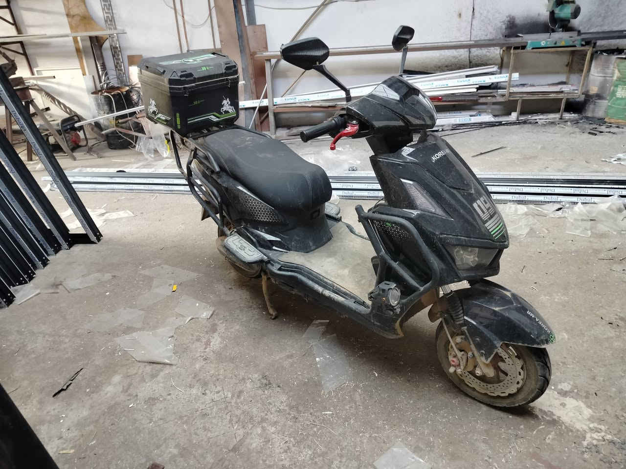 سلام عليكم ماطور للبيع الكوري MR
سته بطاريه اربع سرعات كلشي شغال ونضيف حيل استخدام قليل البيع بسبب اشتريت سياره السعر 850 الف وبيه مجال مكاني الموصل حي السماح للاستفسار ***********
