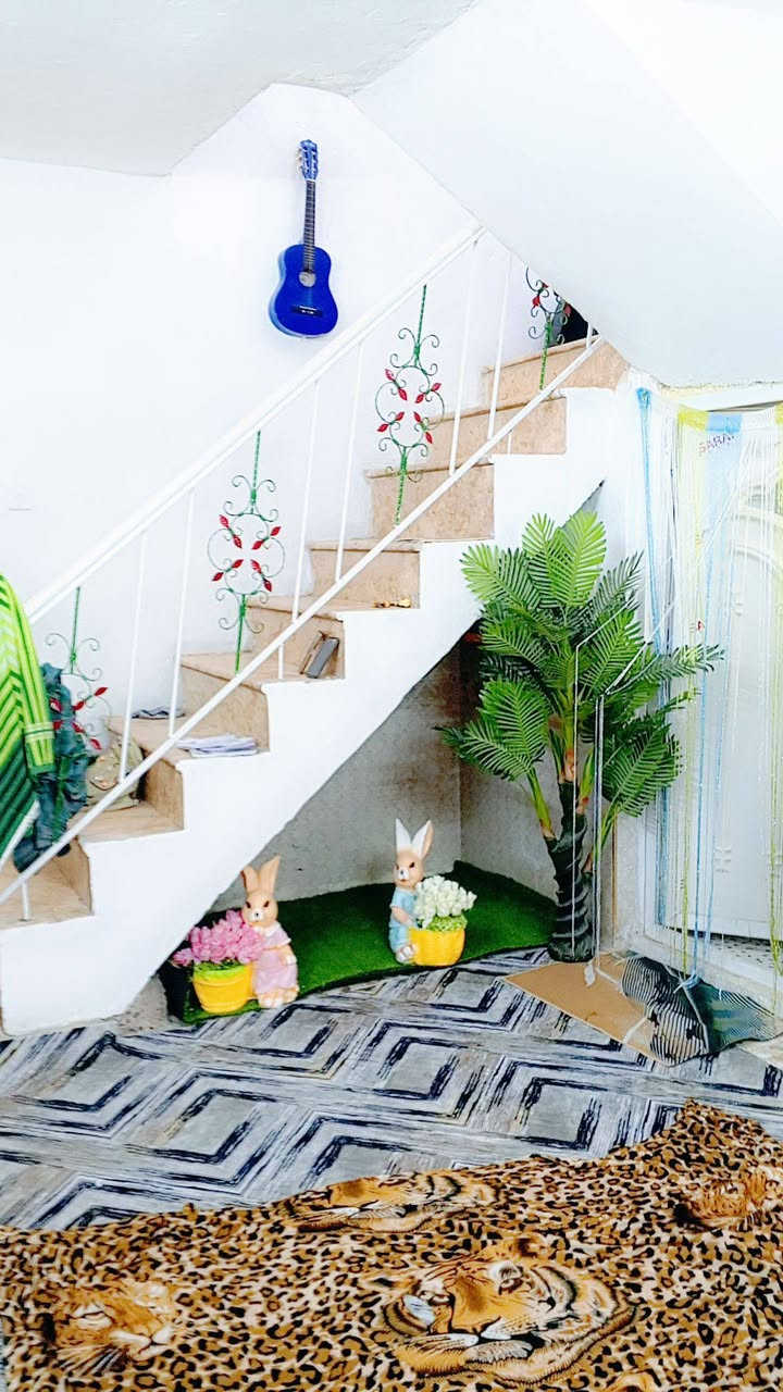 للبيع 100طابو صرف غرفه نوم وصاله واستقبال ومطبخ وملحقاته عنوان بغداد جسر ديالى القديم الساهرون فرع مكتبه التميز او قرب دكتوره هبه الشراي يتصل على الرقم الموجود *********** بيه واتساب
