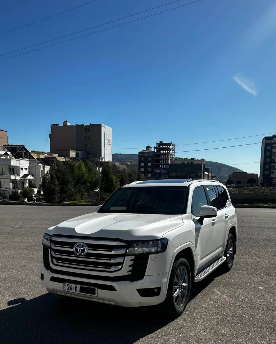 ‏
Toyota Landcruiser 2022
‏‎ضمان شركة SAS
ماشييه ٨٨ الف  كم 

‏‎المواصفات :
- GXR 
‏‎- فتحة سقف ( سلايد ) 

-٣ شاشات 

- شاشات ترفيه خلفية

‏‎- مقاعد جلد 

‏‎- مقاعد كهربائية 

- مقاعد امامية تبريد 

- ⁠تبريد وتدفئة امامي خلفي 

‏‎- بصمة الابواب 

‏‎- صندوق كهربائي

‏‎- مصابيح LED و زينون

-7 راكب 

-شحن واير ليس 

-حساس امامي خلفي 

‏‎- حجم العجلات 20 inch 

مكفولة كفالة عامة من الدعامية إلى الدعامية

‏‎ بدون صبخ .بدون بارد 

محرك كير بشرط مامفتوح
رقم دهوك دهوك, العراق


**إذا كنت صاحب هذا الإعلان وتريد حذفه لأي سبب، رجاءا أرسل رسالة إلى الدعم الفني**