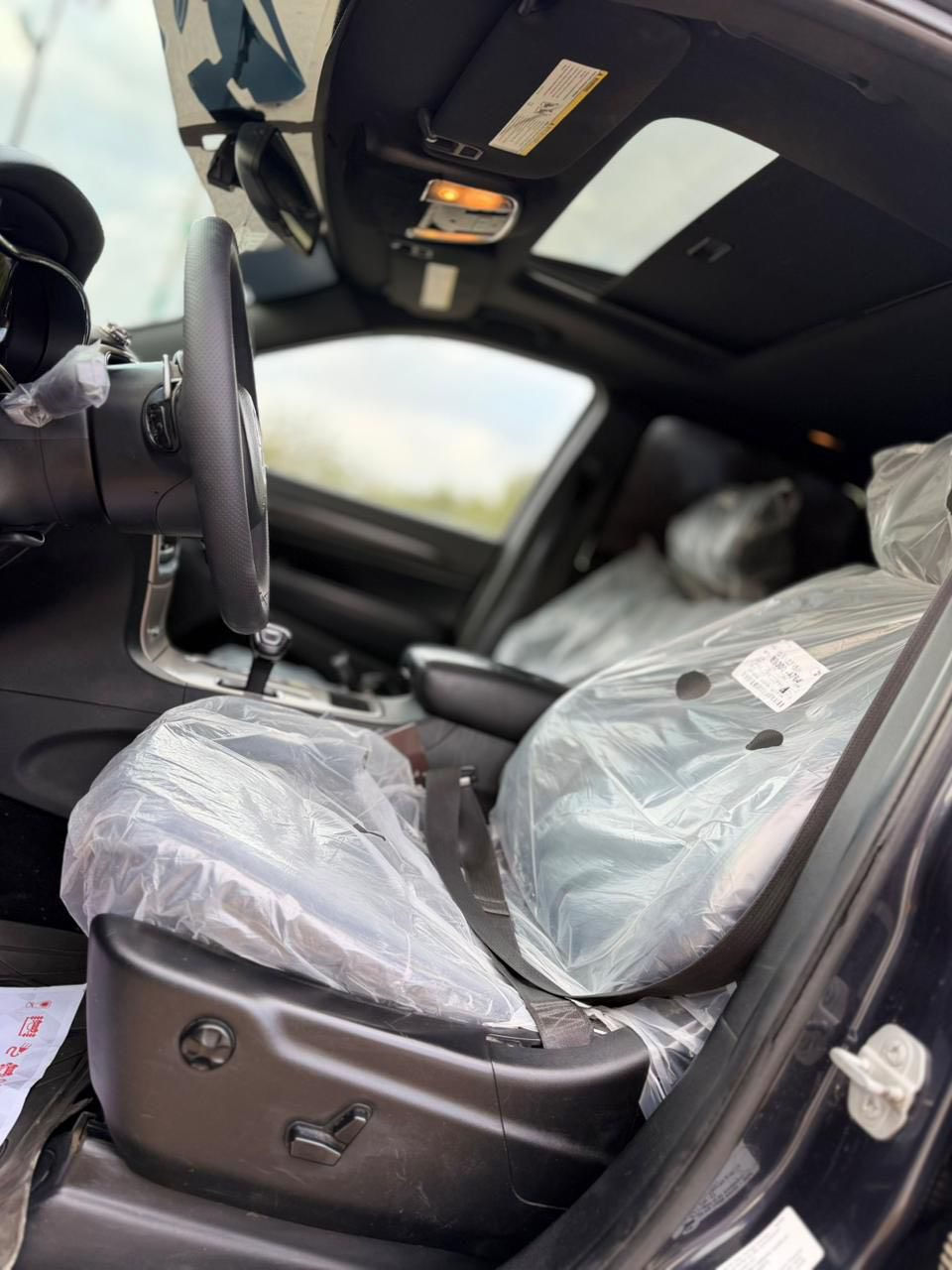 سلام عليكم
للبيع جيب شيروكي 2015وارد امريكي
سونار بلمنشور بيه قطعتين بدون دواخل ابد 
فول مواصفات للخير 

صور الحادث بلمنشور 

رقم بغداد جديد تحويل ثاني يوم 
سياره ماشيه 100الف 
سعرخاص رقم الهاتف ***********
