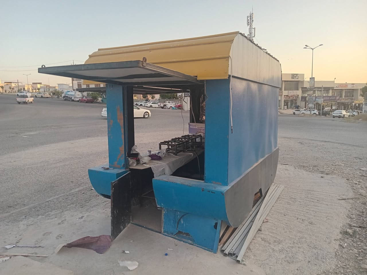 هەرزانترین نرخ.. کۆشکی خواردەمەنی لەگە چاخانە بۆ فرۆشتن.... زۆری ئەشیاکانی لەگەڵە... شوێن سلێمانی
***********.. واتساپ. ڤایبەر...
هەرزانترین نرخ.. کۆشکی خواردەمەنی لەگە چاخانە بۆ فرۆشتن.... زۆری ئەشیاکانی لەگەڵە... شوێن سلێمانی
