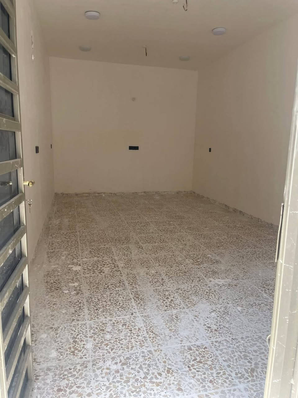✅بناء حديث محد ساكن بي✅

مشتمل الايجار بي غرفه وصاله وكليدور ومطبخ وصحيات خارجيه وداخليه موقع مميز

⁦^⁠_⁠_⁠_⁠_⁠_⁠_⁠_⁠_⁠_⁠^⁩⁦(⁠◍⁠•⁠ᴗ⁠•⁠◍⁠)⁩⁦(⁠◍⁠•⁠ᴗ⁠•⁠◍⁠)⁩⁦^⁠_⁠_⁠_⁠_⁠_⁠_⁠_⁠_⁠_⁠^⁩

‎الموقع✅ شارع80 بضهر جامع الرحمن  ***********
