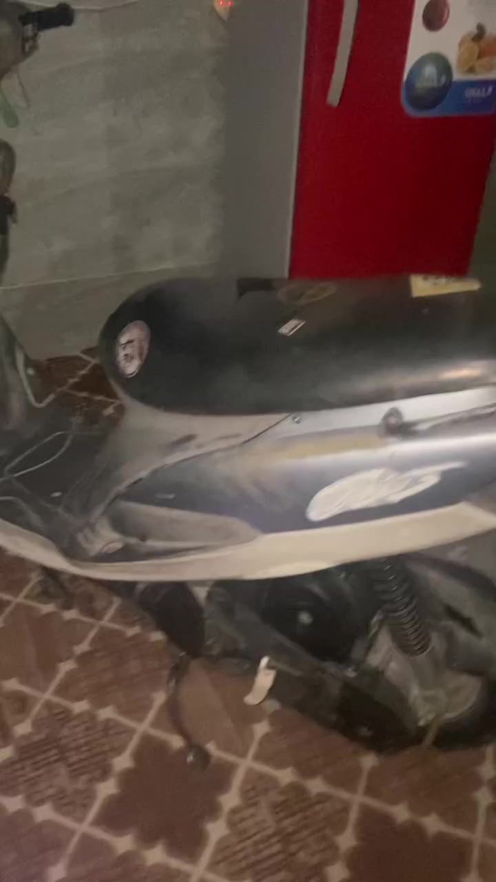 ماكس منغولي صاله 6اشهر من طالع من المعرض تعال افحص وشوف وأخذه دراجه نضيفه مابيه شي  نكره سلف رايده 500الف وبيه مجال


**إذا كنت صاحب هذا الإعلان وتريد حذفه لأي سبب، رجاءا أرسل رسالة إلى الدعم الفني**