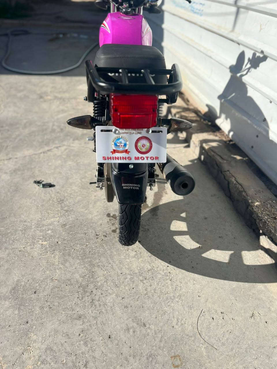 سلام عليكم دراجه شانك للبيع موديل 25 (اوراق اوراق اصولي)  نضيفه كلش انضف من الصور صارله اقل من4 اشهر 
السعر 800وبيه مجال 
الاتصال ع رقم ***********

مكان بابل محاويل
