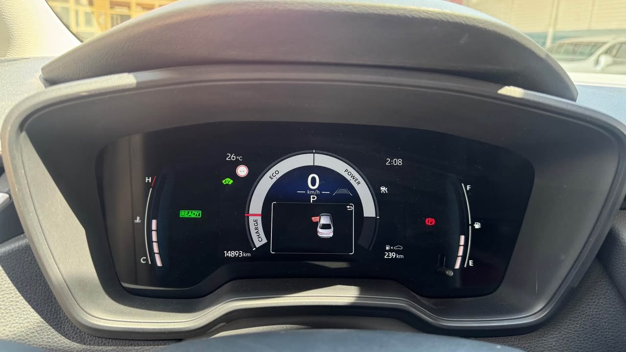 Toyota crolla 2025 
بی سبوخ بی سارد هیچ هیچی نیە 
١٤ هەزار رۆیشتیە بە ناوی خۆمە 

سعری ١٦٥ وەرەقە مەجالەکی  کەم 
*********** أربيل, العراق
