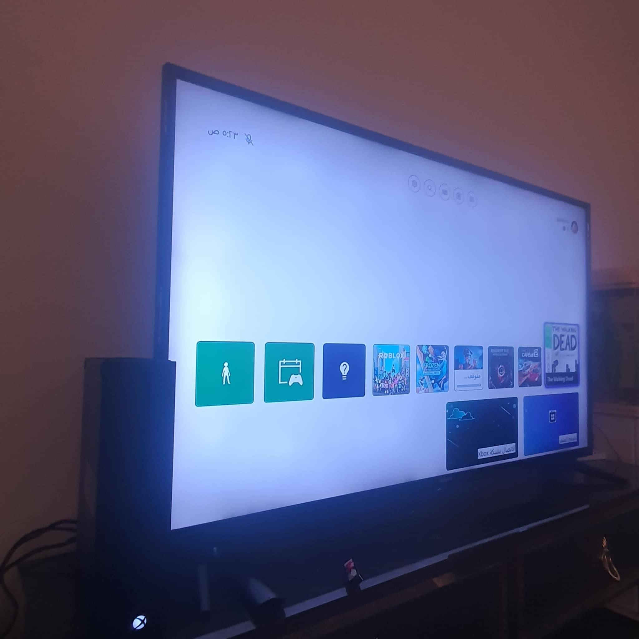 📢 للبيع Xbox One Fat 🔥
اكس بوكس وان فات 
💿 السعة: نص  تيرابايت
🎮 اليد: أصلية
📦 كامل الملحقات (كيبلات، HDMI)
💡 الجهاز نظيف وشغال بدون أي مشاكل
✨ ممكن تجربة قبل الشراء
يحتوي على حساب العاب 
📍 الموقع: [بغداد البياع  يوجد توصيل]
💰 السعر: [١٤٠ الف ]
📞 للتواصل عالخاص

​🎮 عالمك الخاص من المتعة والاحتراف! 🚀

​للبيع Xbox One Fat بحالة الوكالة وبسعر مميز.

​إذا كنت تبحث عن جهاز يجمع بين الأداء القوي والأمان، فهذا هو خيارك الأفضل. الجهاز نظيف جداً، محافظ عليه

​📋 مواصفات الجهاز:

• ​الموديل: Xbox One Fat.

• ​سعة التخزين: 500 جيجابايت (نص تيرابايت).

• ​الحالة شغال 100% بدون أي مشاكل.

• ​يد التحكم: أصلية بحالة ممتازة.

• ​الملحقات: كامل الملحقات (جميع الكيبلات + كيبل HDMI عالي الجودة).

• ​الإضافات: الجهاز يحتوي على حساب جاهز بالألعاب.

​✅ لماذا تشتري هذا الجهاز؟

• ​ضمان النظافة: الجهاز لم يسبق صيانته

• ​تجربة شخصية: لضمان حقك وراحتك، يمكنك تجربة الجهاز بنفسك قبل الشراء.

• ​الجاهزية: الجهاز مجهز بكل شيء، فقط وصله وابدأ اللعب!

​💰 السعر: 150 ألف دينار عراقي فقط!

​📍 الموقع: بغداد - البياع.

🚚 التوصيل: متوفر خدمة توصيل لجميع المناطق.

​📩 للطلب والاستفسار: يرجى المراسلة على الخاص.


**إذا كنت صاحب هذا الإعلان وتريد حذفه لأي سبب، رجاءا أرسل رسالة إلى الدعم الفني**