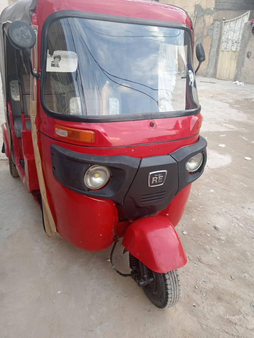 سلام عليكم تكتك 2018مكينة مال20خير من اللة سعرهة 350وبيهة مجال عنوان الامين ثانية شارع نواب استفسار عل رقم ***********
