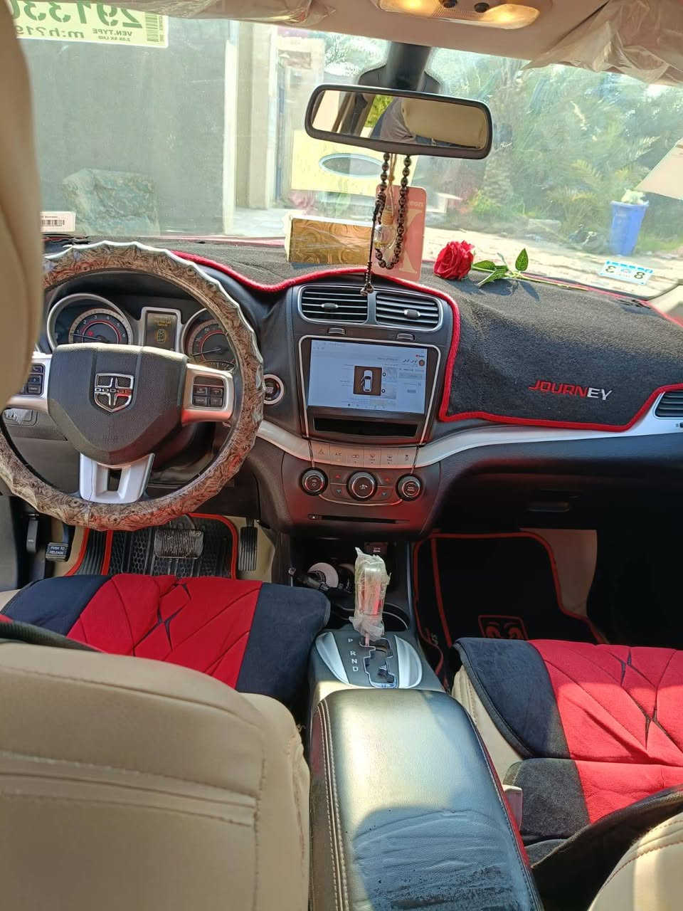 جورني 18ابيض للبيع واتساب *********** محرك2400ماشيه73تبريدقطعه واحده حساسات اماميه خليفيه شاشه كبيره كامرا دواران منضومة زنون عالي ناصي اطارات جديده حداديه نظيفة جدا سعر 133بيه مجال قليل
