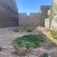 قطعه الارض للبيع زراعي  200م واجهه 10م  موقع: طريق بغداد خلف مستشفى تر...