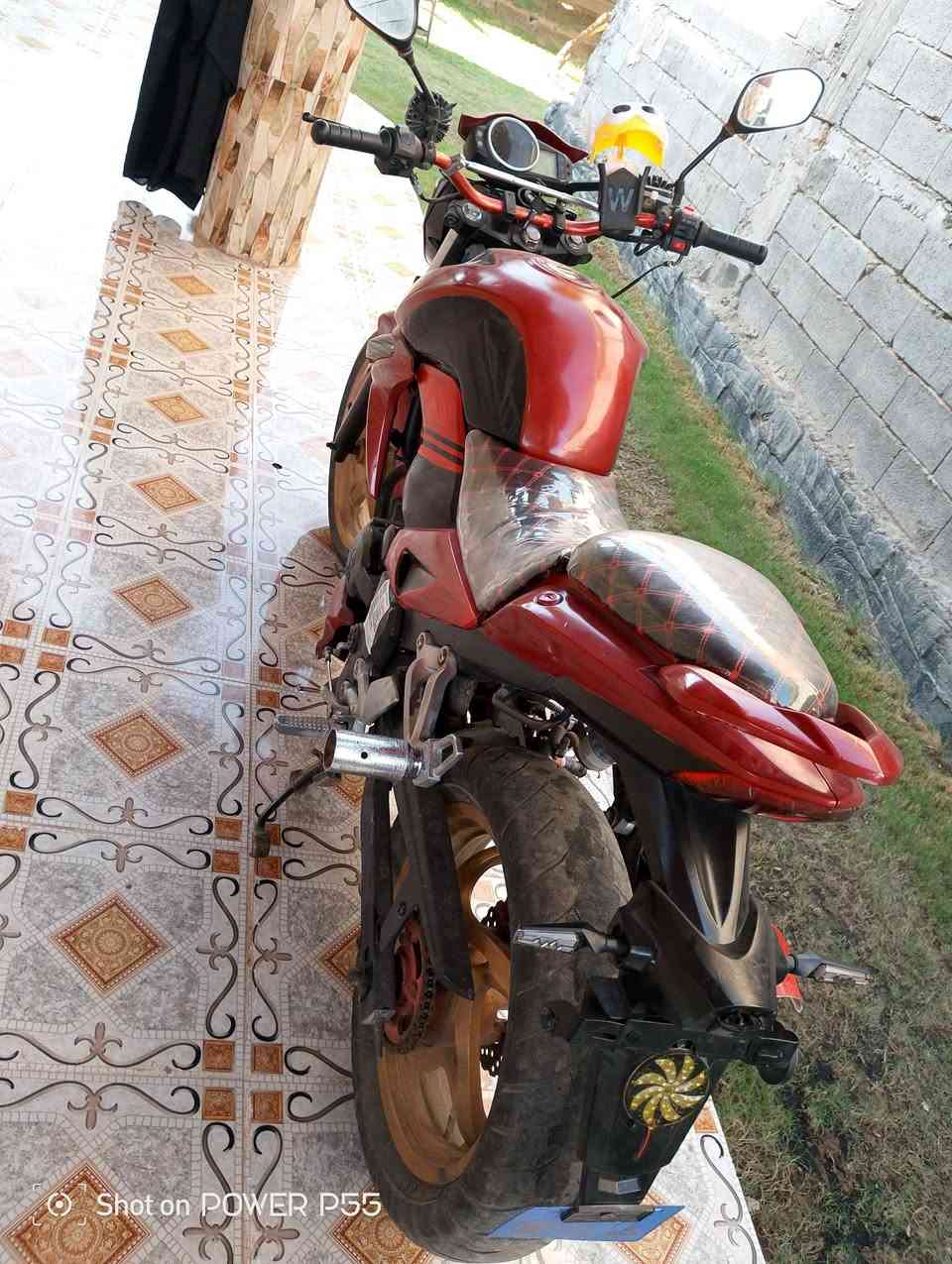 سلام عليكم دراجه سايم بطح موديل 17 دراجه كامله مابيه اي نقص اوراق كامله حته كمرك مدفوع تجي تفحص وتاخذ سعرها 800الف وبيها مجال***********
