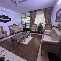 تخم البيع نضيف كلش ملكي سعره 500الي حب يتصل 07727337974