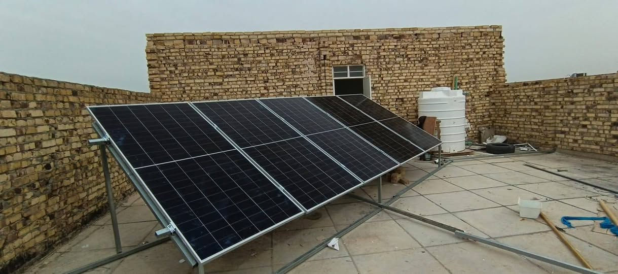 تم تنصيب منضومتين طاقه شمسيه 
بمقدار 10A نهاري و 5A ليلي 
بالاعتماد على انفيرتر من ماركه بورزون وفلستي 
و بطاريه فلستي وشيساج 
سارع بحجز منضومتك 
قبل تطبيق الضريبة والكمرك 
وقبل موسم الصيف
وقبل رمضان الفطور والسحور 
للحجز و الاستفسار تواصل واتساب
قسم الصيانه/***********
قسم المبيعات/***********
