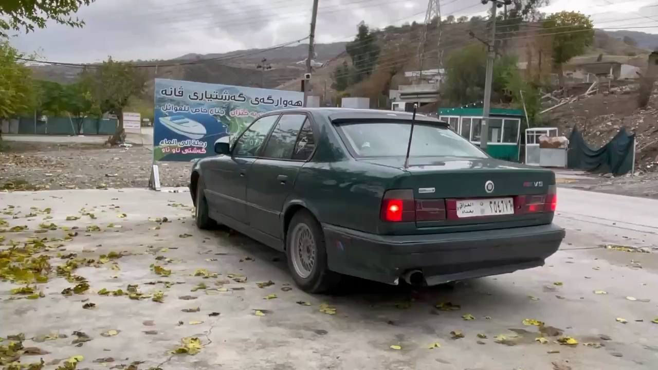 bmw525i 1992
ئارمی پلاستیکی هە ولیر پاکانه شم بۆ کردووەو غرامە شیم یاوە بە شەرتی تازە کردنە وە 
مە کینەی 25 کە پسی گیر عا دی گیر و مە کینە و ئە کسلی بە شەرت  پیش گە ورە یە لایت ئە لقە گیچ ئە لقە  چوار جام کارە با سالۆنسای سپۆرت و کاتمییشی لە سە رە   پیش و داوایم تازە داگرتوە   کارە بای کامل مە زبوتە.

فرۆشتن و گۆرینە وە.
38 معامە لە.. السليمانية, العراق


**إذا كنت صاحب هذا الإعلان وتريد حذفه لأي سبب، رجاءا أرسل رسالة إلى الدعم الفني**