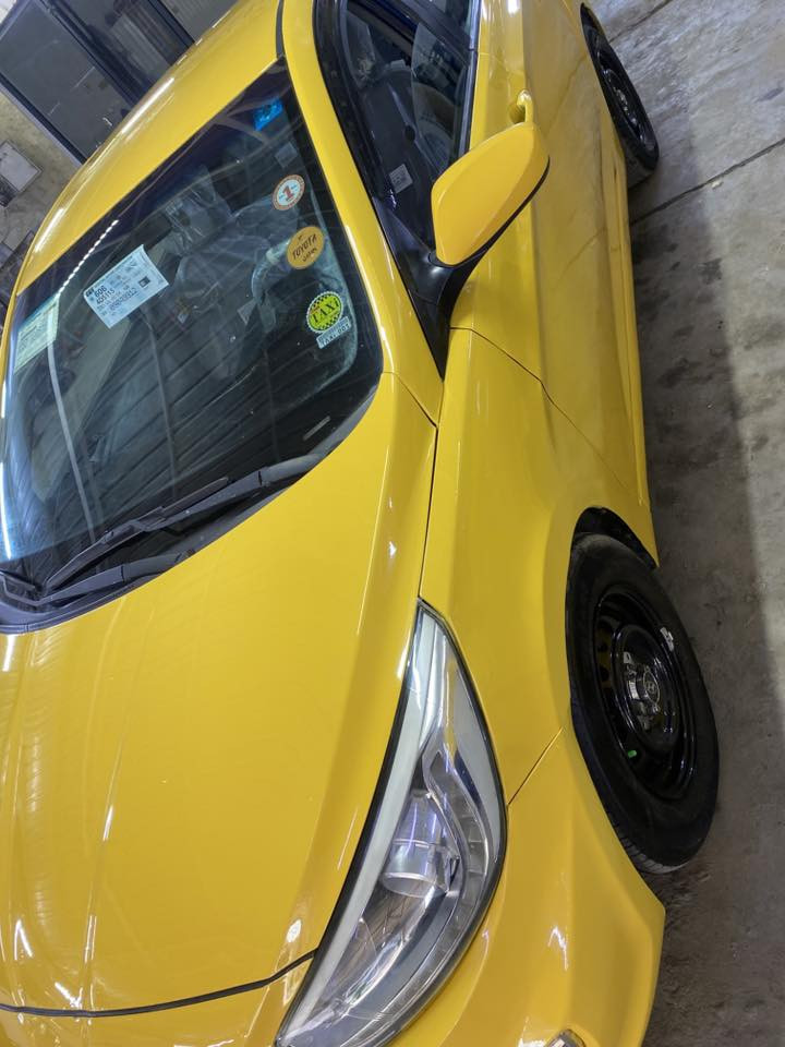 السلام عليكم اكسنت موديل 2015  محرك ١٦٠٠ السيارة جديدة حادثها بنيد وجاملغ بدون دواخل السيارة جاهزة صدر تبريد وكير ومكينة وحدادية سعرها 85 مكان بغداد الحبيبية 
***********
