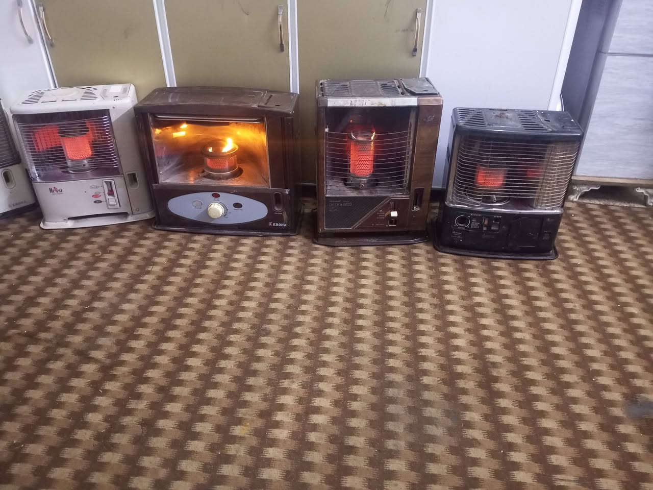 صوبات البيع شغالات مابيهن اي شي سعر 30 ولي شراي يتصل ع رقمي مكان بغداد معامل بستان سامي بشارع البزل ***********
