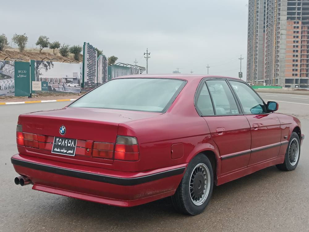 ئەم BM بۆ فرۆشتن 🇩🇪
مۆدێل 1993
ئاڕم پلاستیک سلێمانی بەشەرت
گێڕ عادی 
ڕەنگی سور 
ناوسپی بیلاد 
ناو فۆڕمیکا
دەبڵ چەکمەجە 
پەردە
تایەو ویلی شەمس لۆکی لەژێرە
دەعامی دوواوەو پێشی M
پێش پان 
تەرجیل و مکەبەرەی مەزبوت 
سعری 43 گەڵاو کەمێک مەجال 
بۆزانیاری زیاتر پەیوەندی بەم دوو ژمارەیەوە بکە 
***********
*********** السليمانية, العراق
