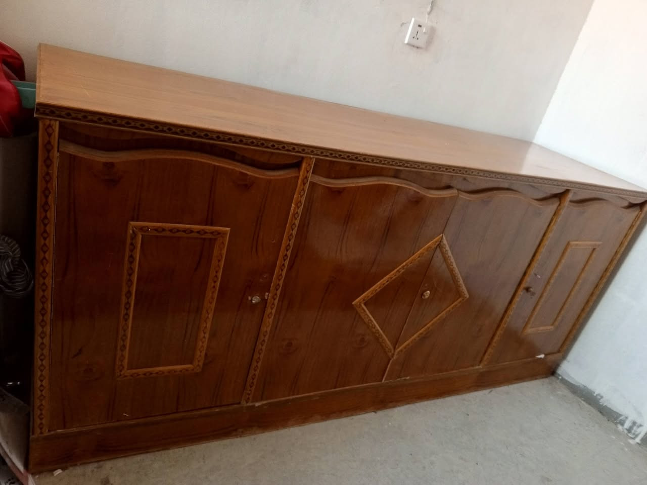 سلام عليكم غراض بيت للبيع استفسار أكثر خاص


**إذا كنت صاحب هذا الإعلان وتريد حذفه لأي سبب، رجاءا أرسل رسالة إلى الدعم الفني**