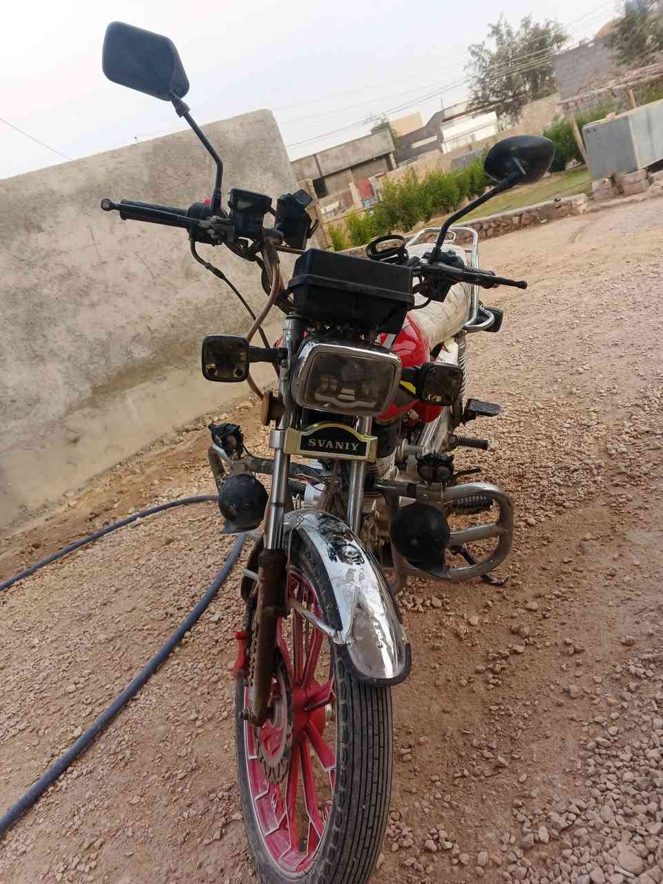 سلام عليكم ماطور سيفان 24محرك150مامفتوح
عيبه بس دشبوال يرهم مراوس ويرهم بيع /بي اوراق/


**إذا كنت صاحب هذا الإعلان وتريد حذفه لأي سبب، رجاءا أرسل رسالة إلى الدعم الفني**