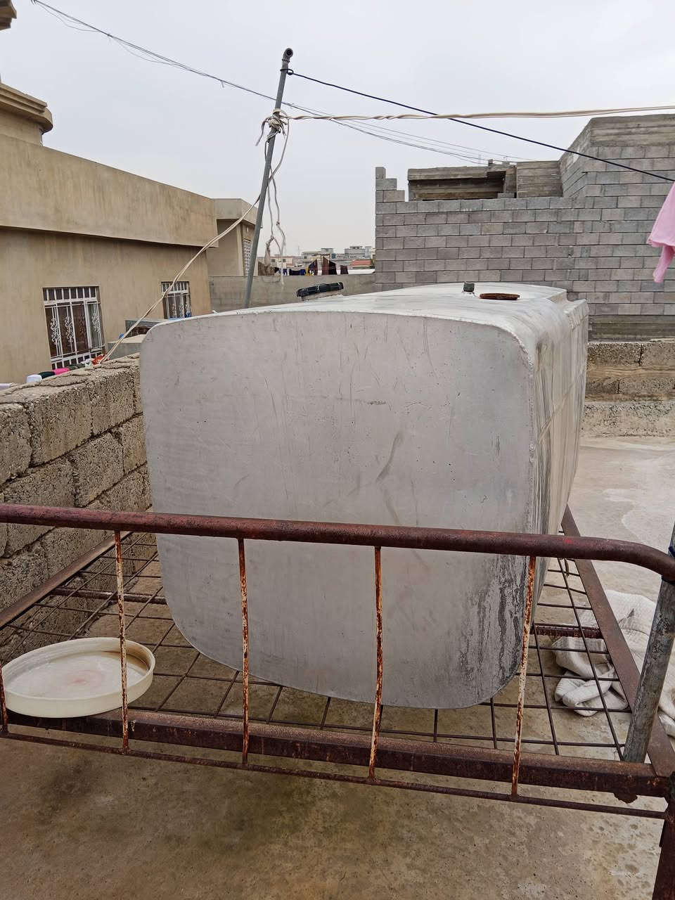 للبيع تانكي 600لتر كاز فافون معه
قواعد عنوان موصل رقم الهاتف ***********
