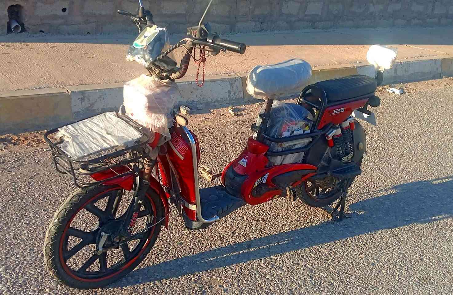 باسكيل شحن للبيع او مراوس  باسكيل نضيف موديل 2024 كهربائيات كله شغالة بطاريات 5 كلهن جديدات بشرط السعر 350 وبي مجال واذا اكو مراوس اراوس حسب القناعة ***********
