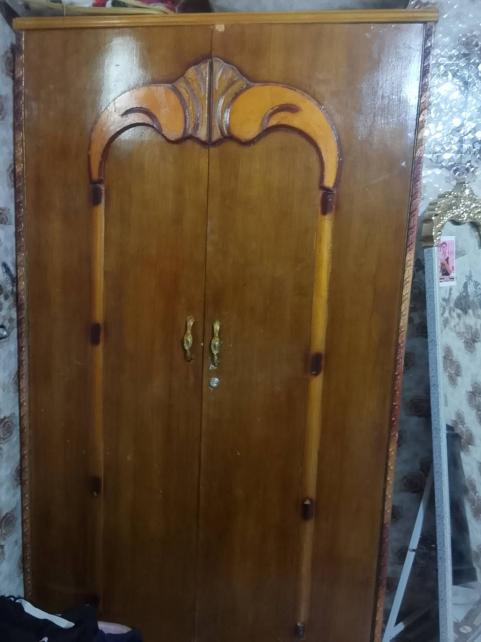 مكيف اخو الجديد شرط الشغل البروده للبيع + كنتور تسكم عراقي 2باب***********
