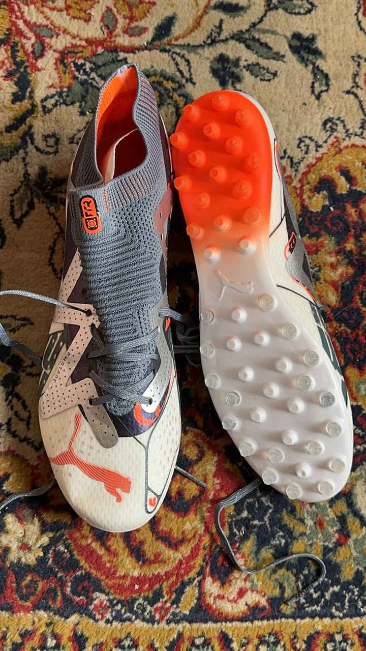 للبيع اصلي وكاله بوما قياس 44 طول القدم 28.5
40 الف مع التوصيل 
مكان الغدير ساحة ميسلون
***********
